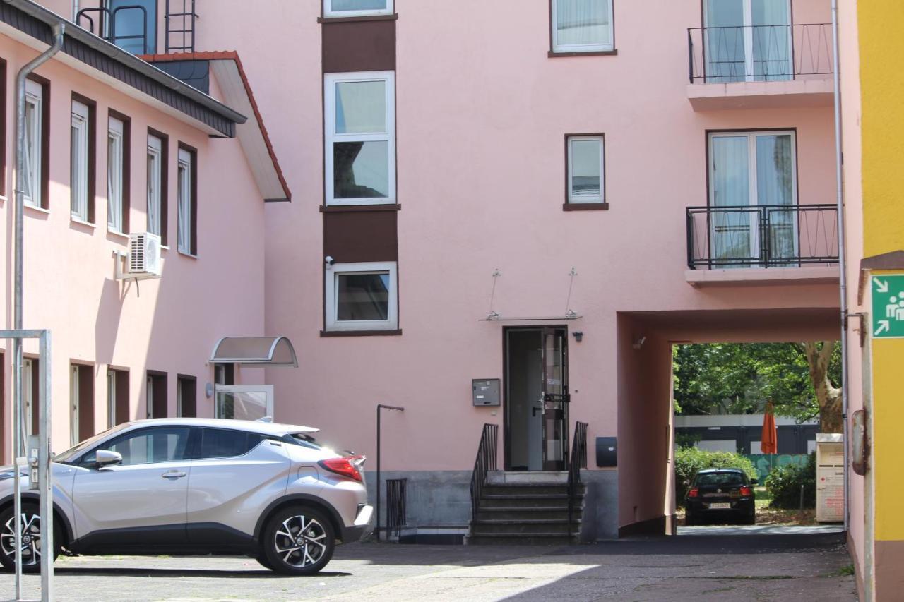 Hotel Am Kurfuerstenplatz - Messe Φραγκφούρτη Εξωτερικό φωτογραφία